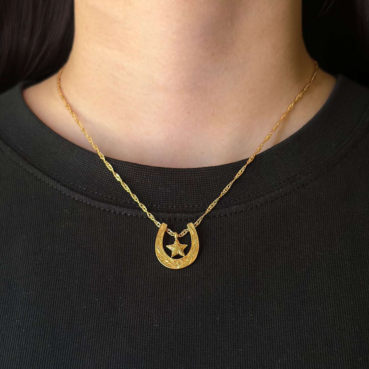 Hawaiian Horseshoe Star Necklace