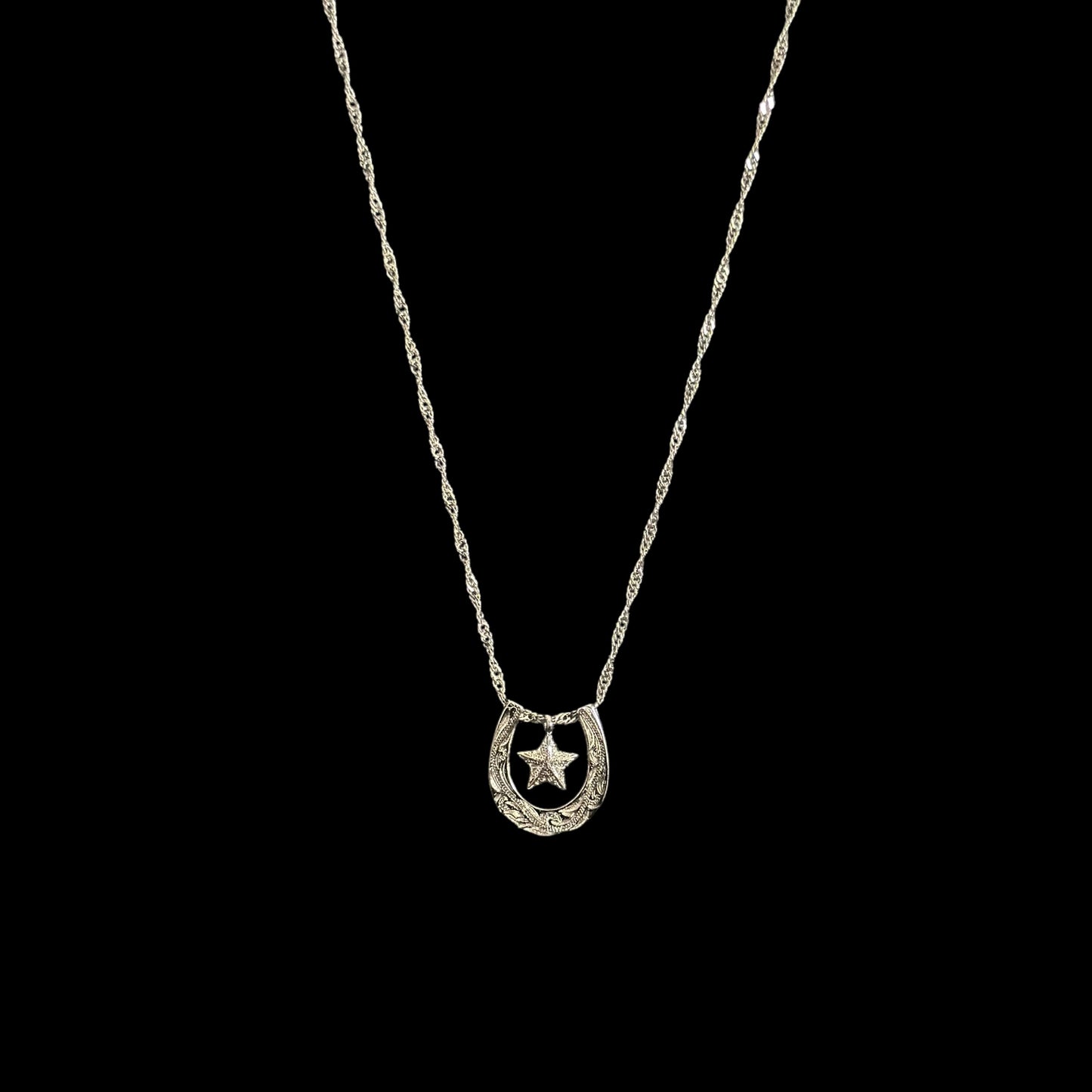 Hawaiian Horseshoe Star Necklace