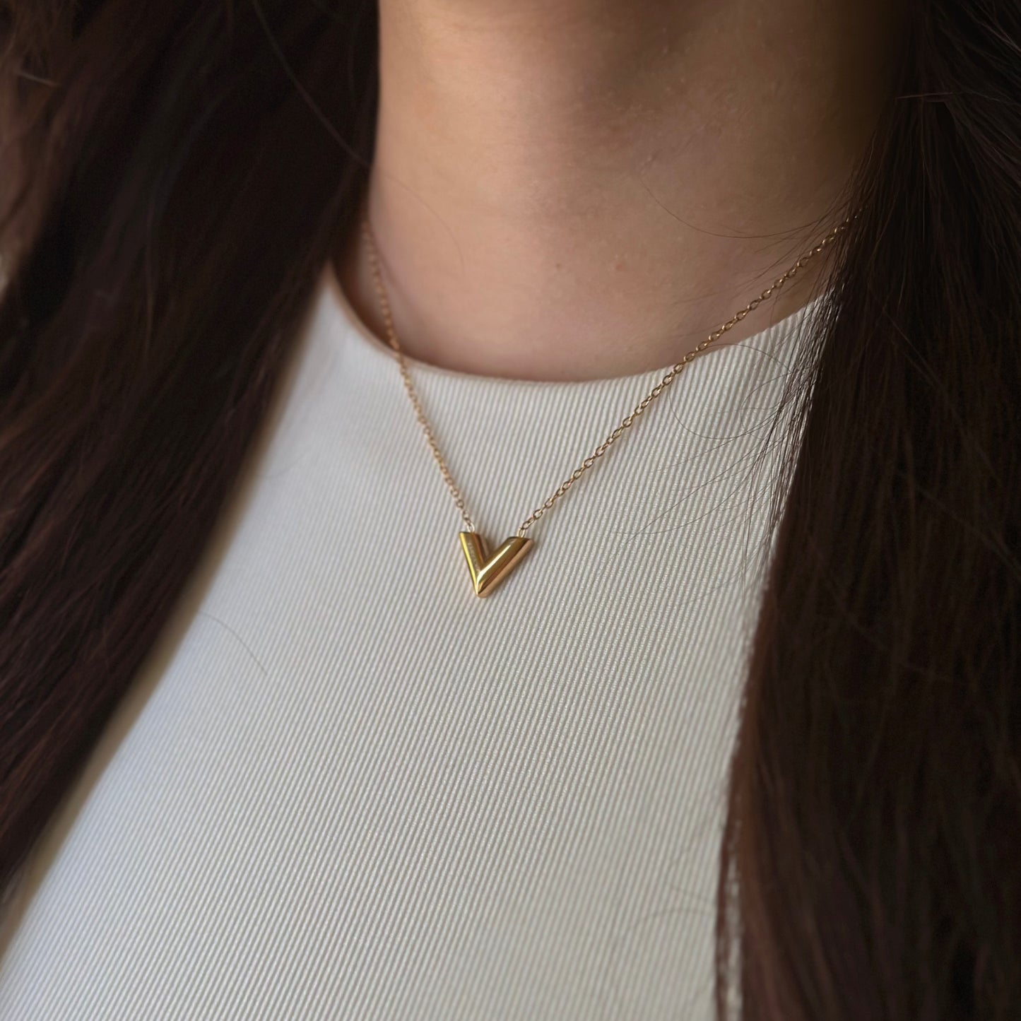 V Necklace
