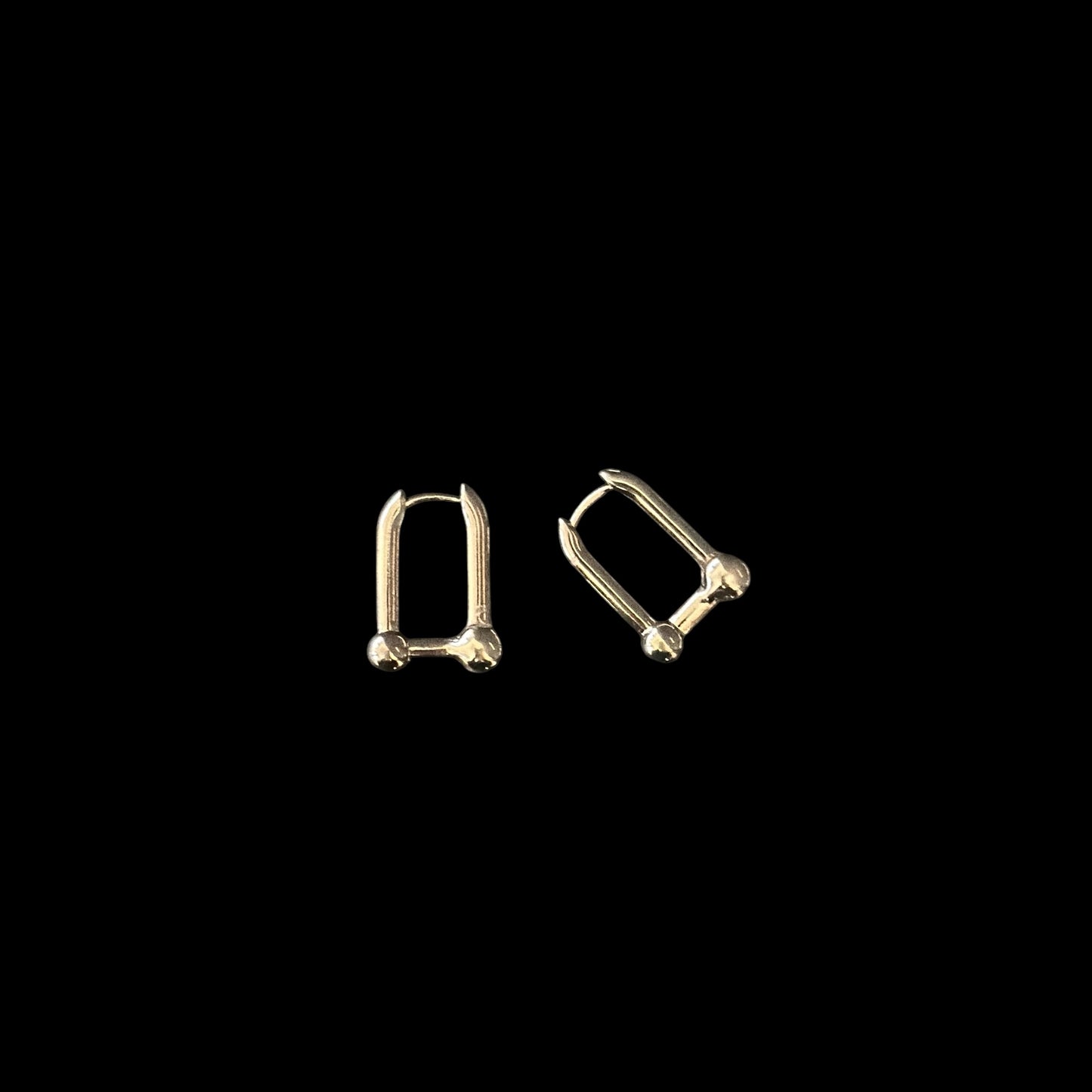 Combine Hoop Pierce